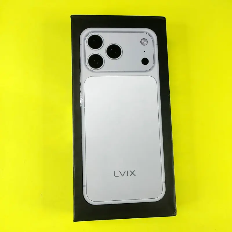 LVIX 17 Pro Max
