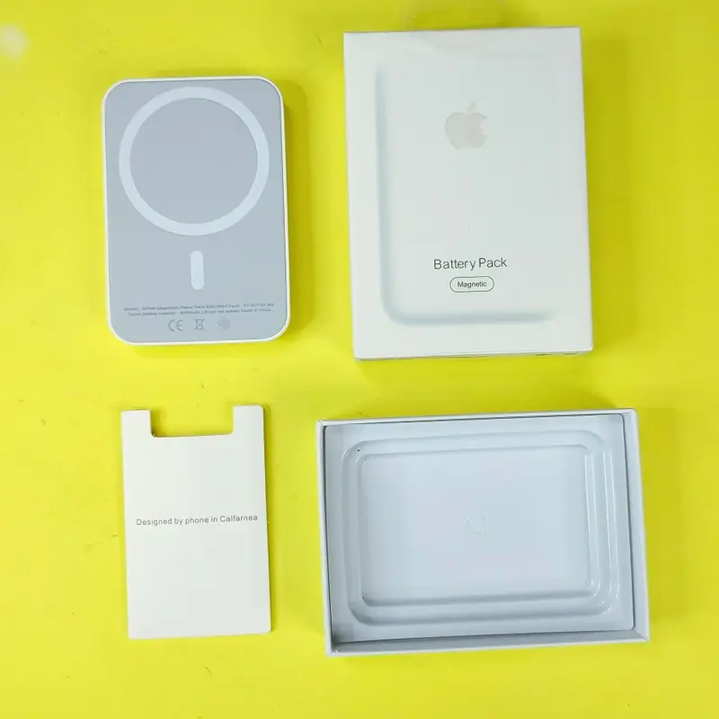 Wireless Magsafe Power Bank With Pop Up